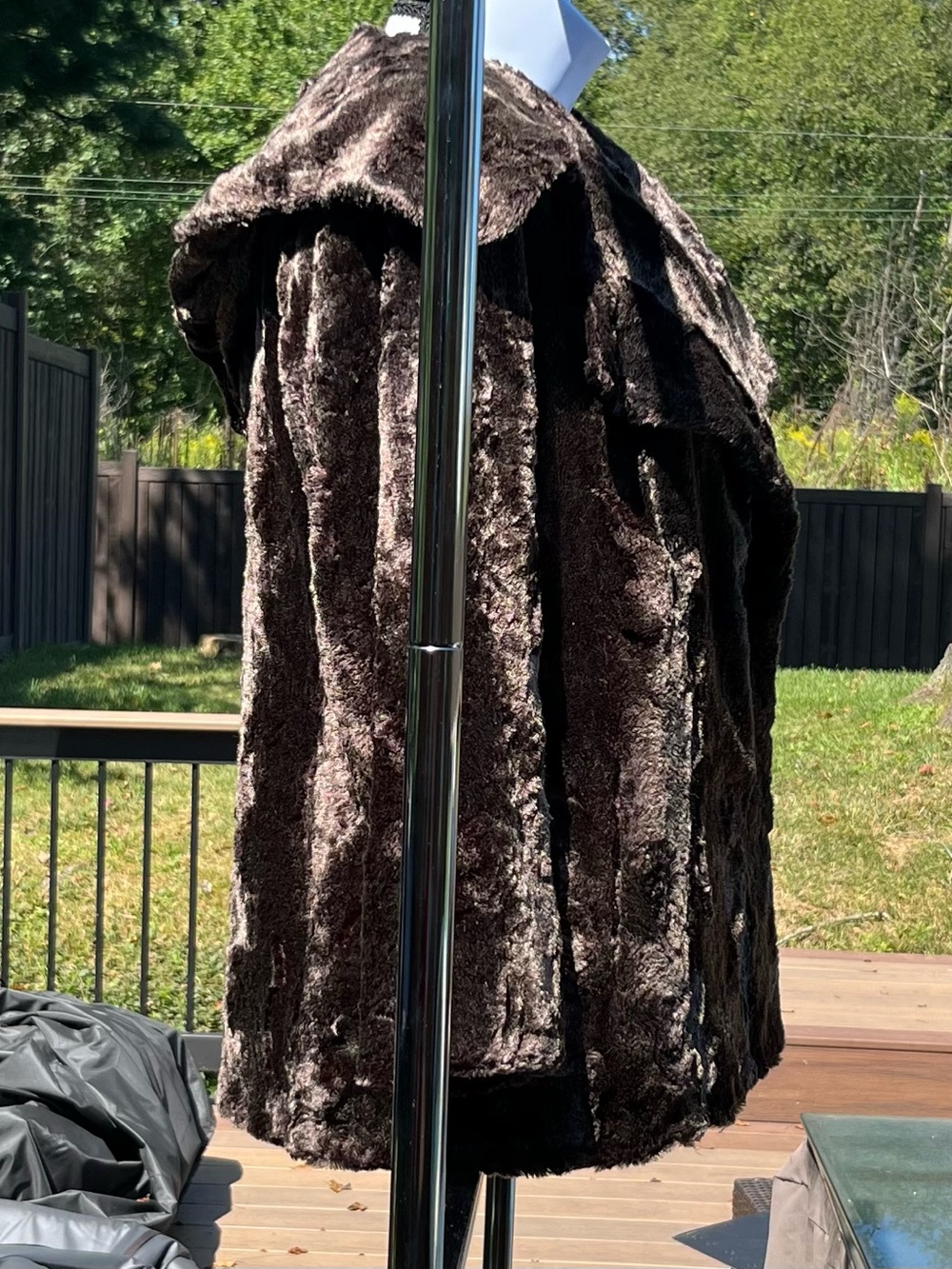 14A: Calvin Klein Brown w/ Reddish Faux Fur Hooded Pea Coat - Heavy